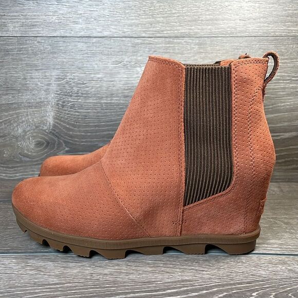 NWT Sorel Joan of Arctic Chelsea Wedge II Women’s Sz 10 Teak Brown Suede Boots - Picture 3 of 11